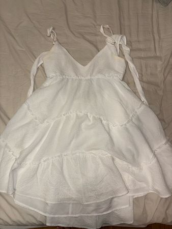 Vestito corto bianco con laccetti come nuovo
