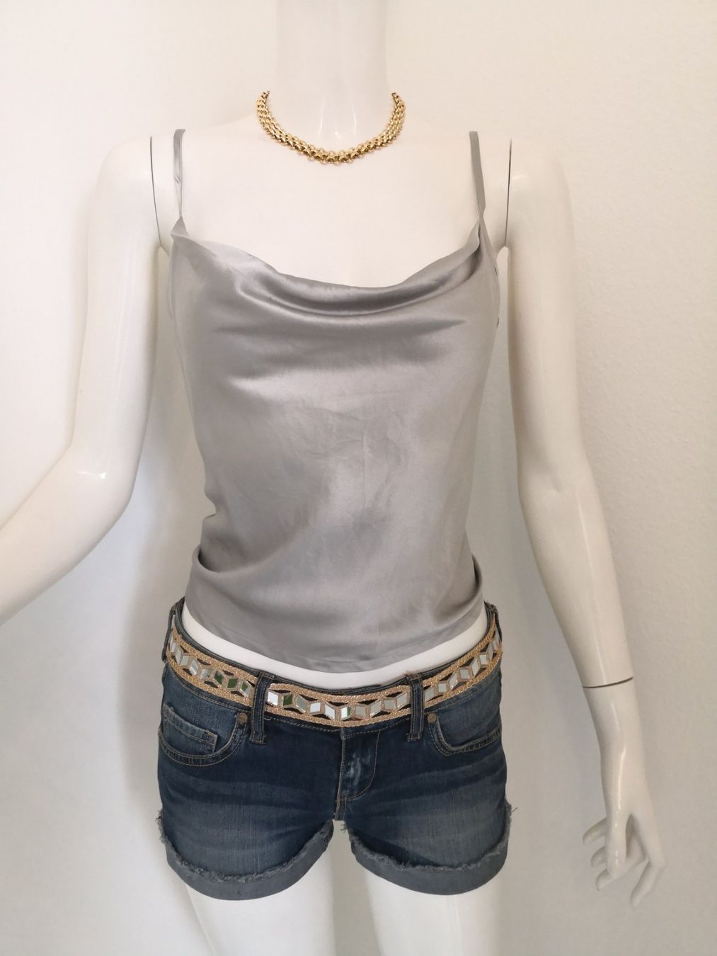Mango Top: 🤩MANGO TOP SATIN SILBER – Usato da Olten venduto da Naja-Twins-Twins 3