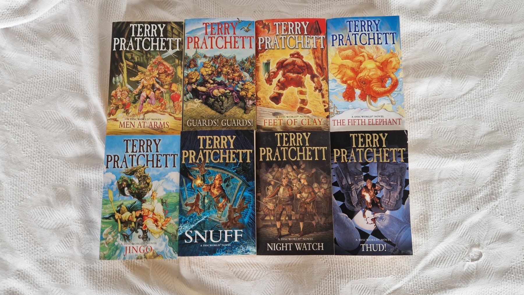 Libri: Terry Pratchett Bücher - einzeln auch – Usato da Zürich venduto da fodpeter