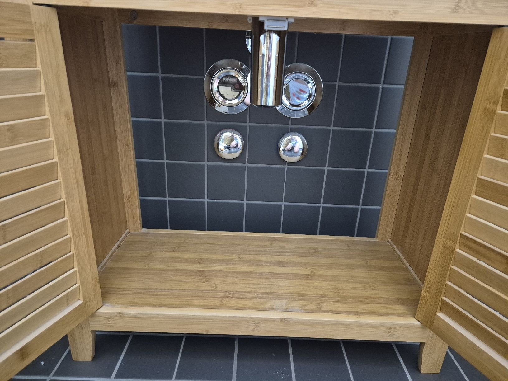 Mobili per bagno: Waschbeckenunterschrank – Usato da Baden venduto da midewe 3