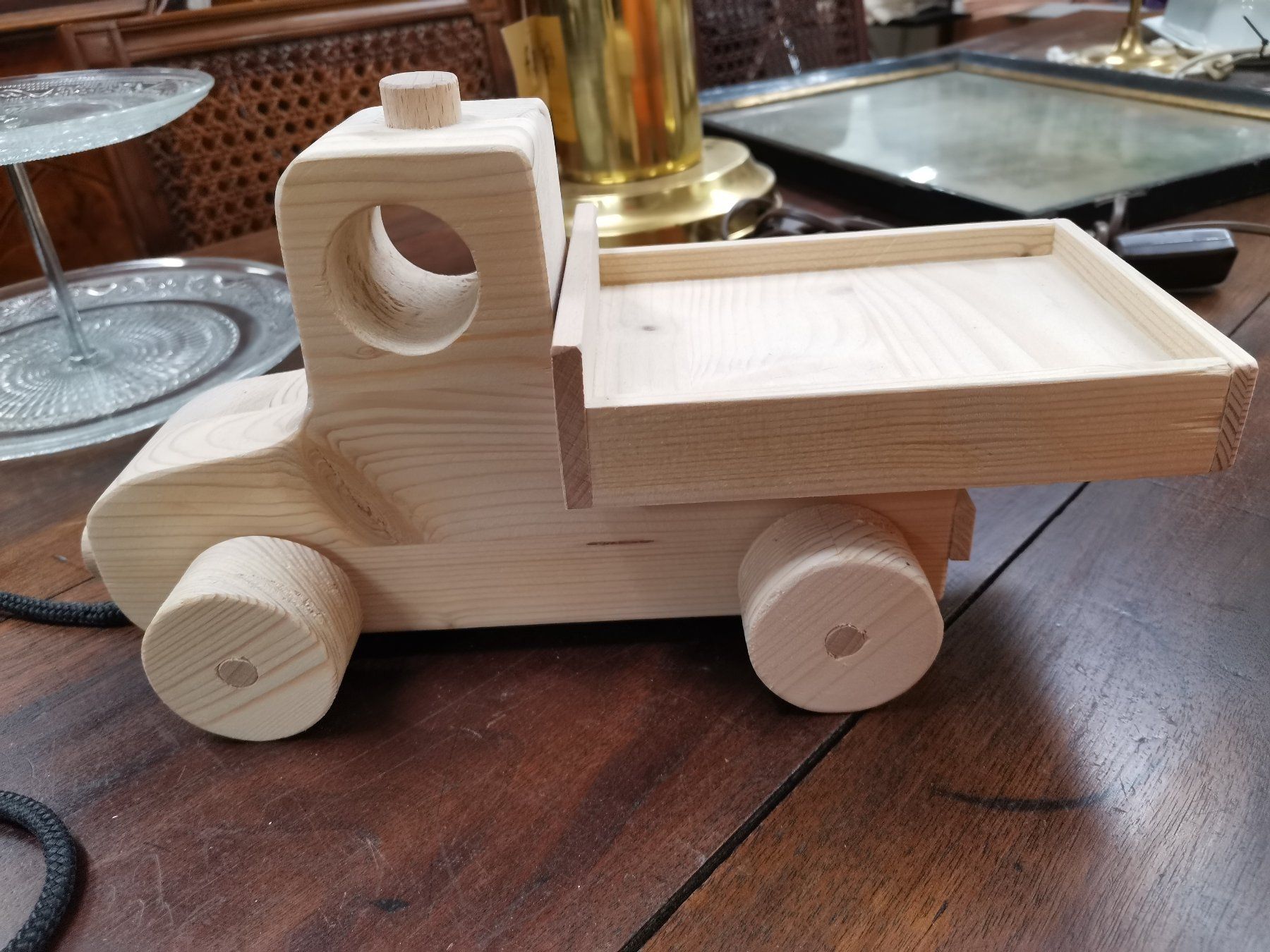 Giocattoli: Lastwagen aus Tannenholz – Nuovo (secondo la descrizione) da Suhr venduto da Brocki-Suhr