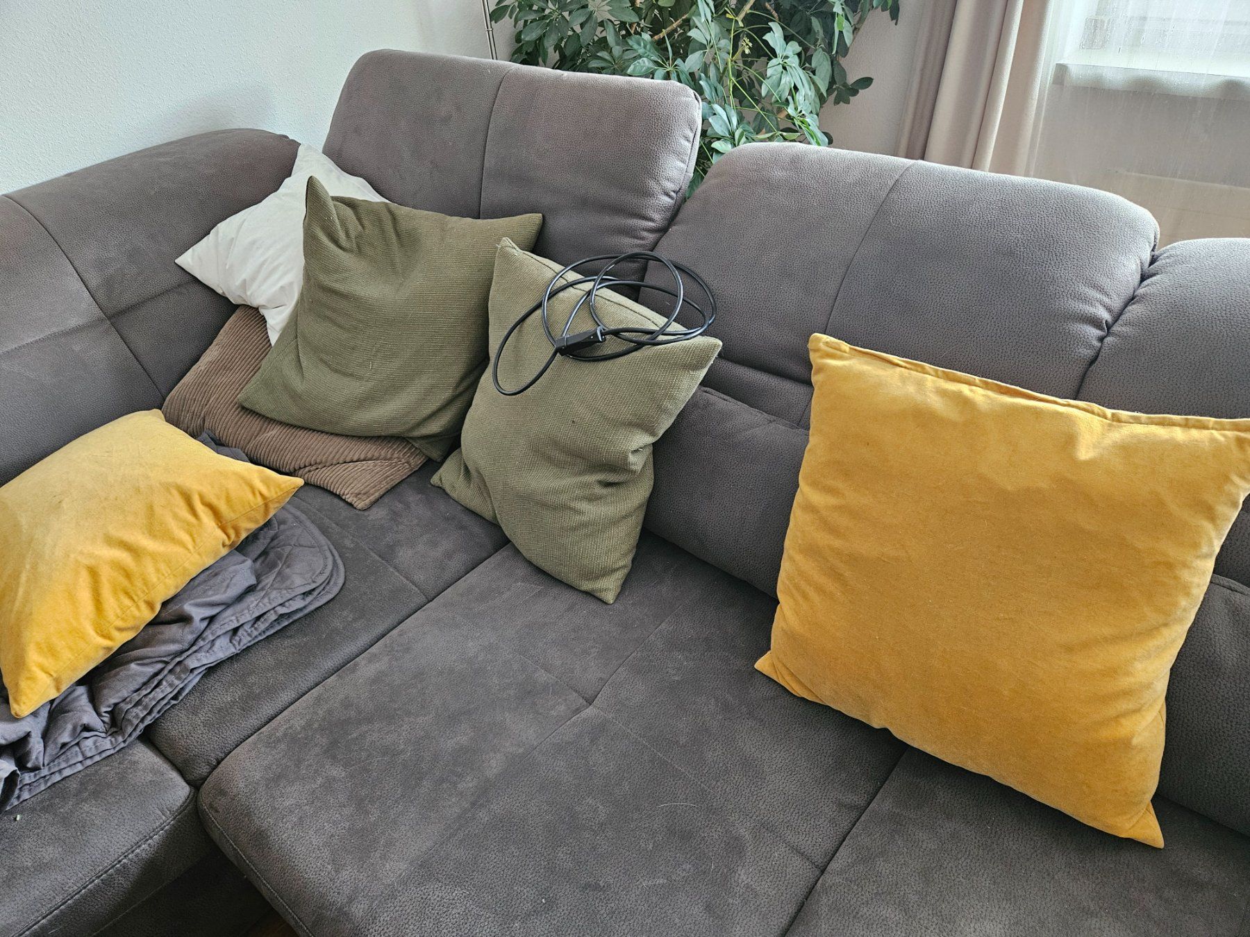 Sofas: Wohnlandschaft – Gebraucht aus Wil SG von Babue69 1