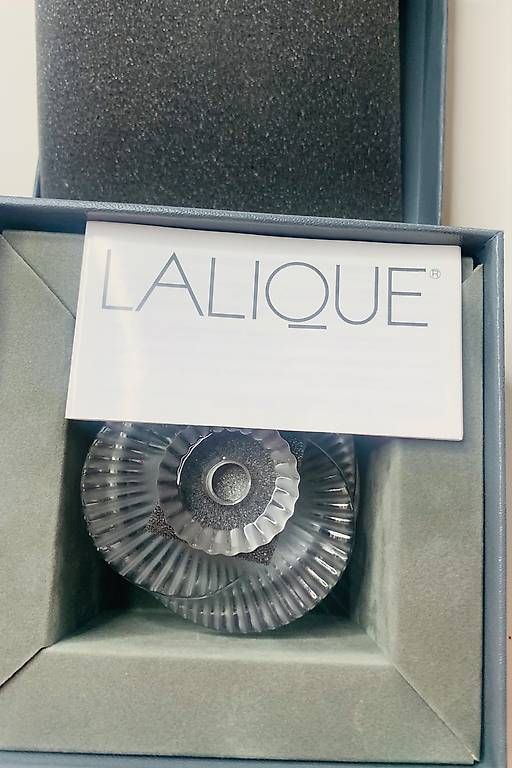 Lalique Flacons: NEU LALIQUE Flacon wunderschön – D'occasion à Herrliberg par nominemola 1