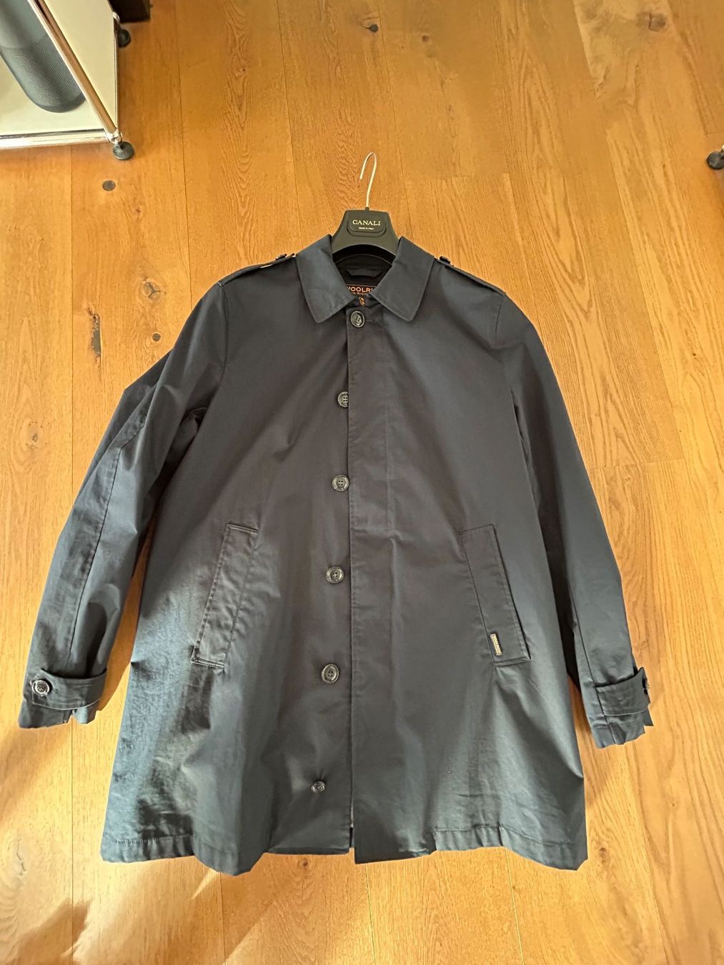 Woolrich Cappotti: Woolrich Regenmantel – Usato da Neftenbach venduto da cerbera01 1