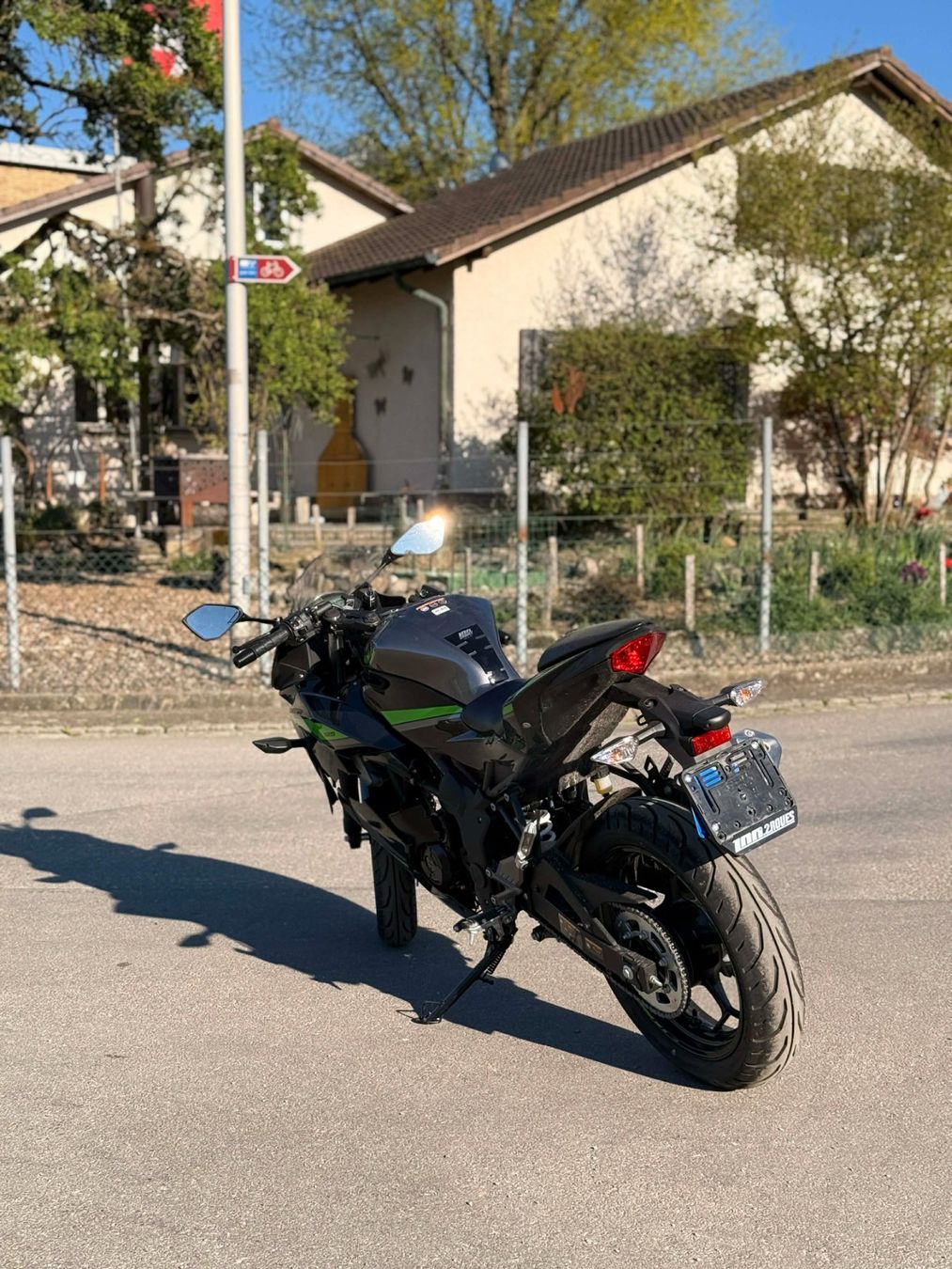 Strada: KAWASAKI Ninja 125 – Usato da Fahrwangen venduto da kry_5kbd 2