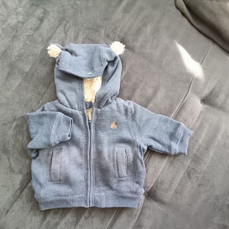 Sweatjacke Grösse 68