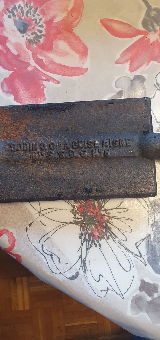 Teglie da forno: Gaufrier ancien en fonte – Usato da Aven venduto da stphane1577 2
