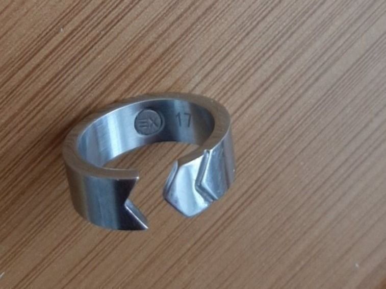 Energetix Ringe: Edelstahl-Ring  mit Neodym-Magnet 0,12 Tesla – Neu (gemäss Beschreibung) aus Hochdorf von Amazone0 5