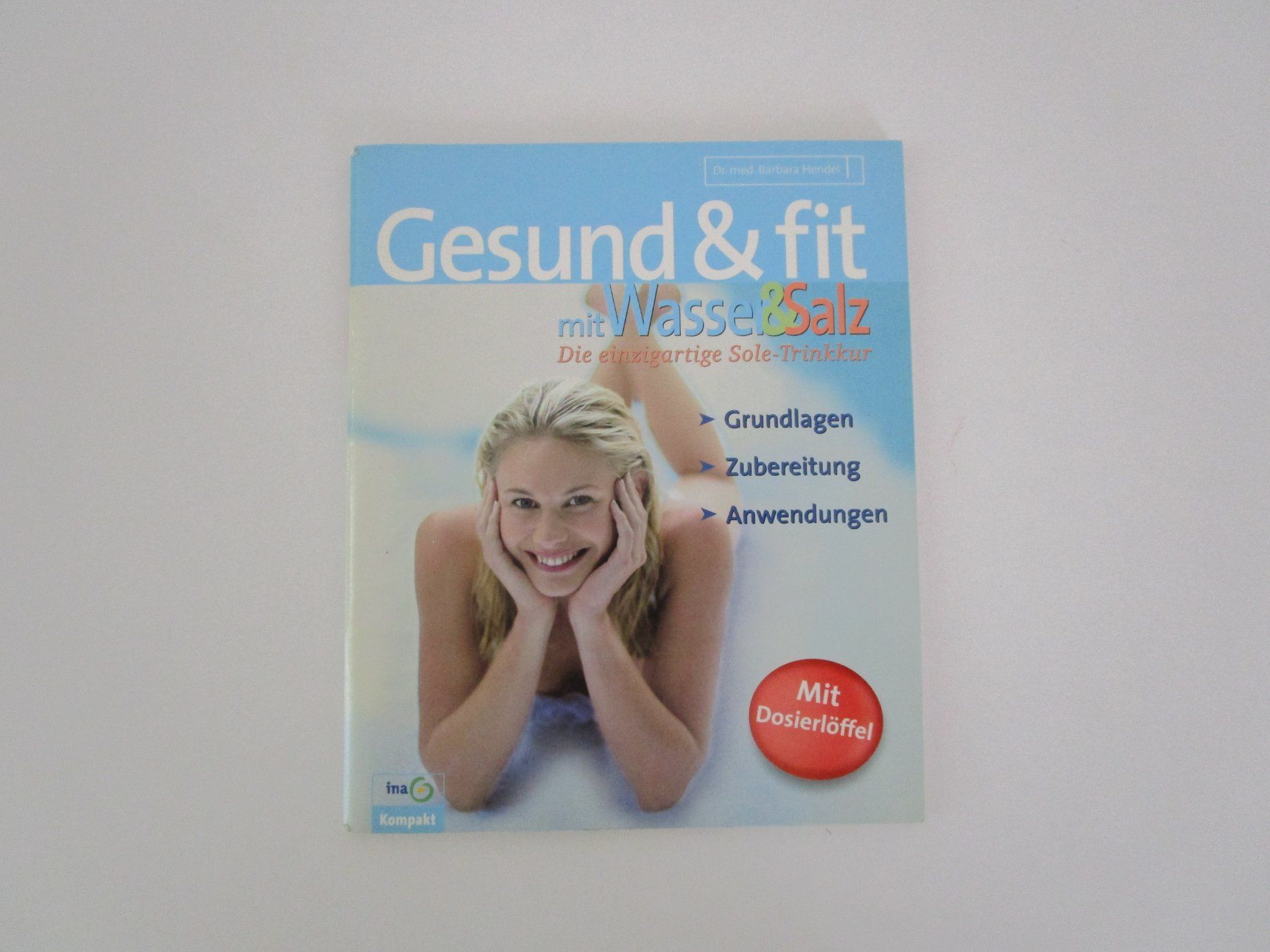 Libri: Gesund und fit – Nuovo (secondo la descrizione) da Langenthal venduto da majarose