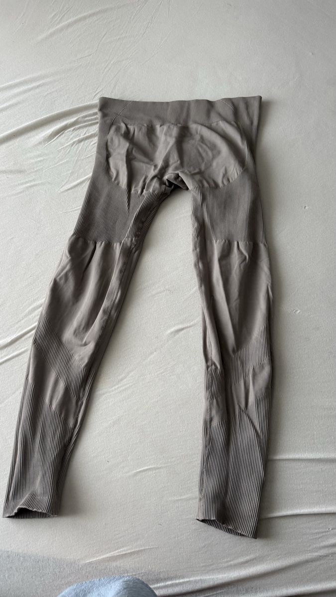 Leggings: Thrivin leggins size XL – Usato da Ueberstorf venduto da man_p2fy