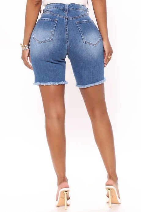 Jeans: Jeans Shorts, Destroyed Look, Grösse 38 – Usato da Thun venduto da tat_zb9b 3