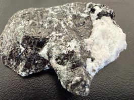 Turmalin mit Quarz, Namibia (5.7)
