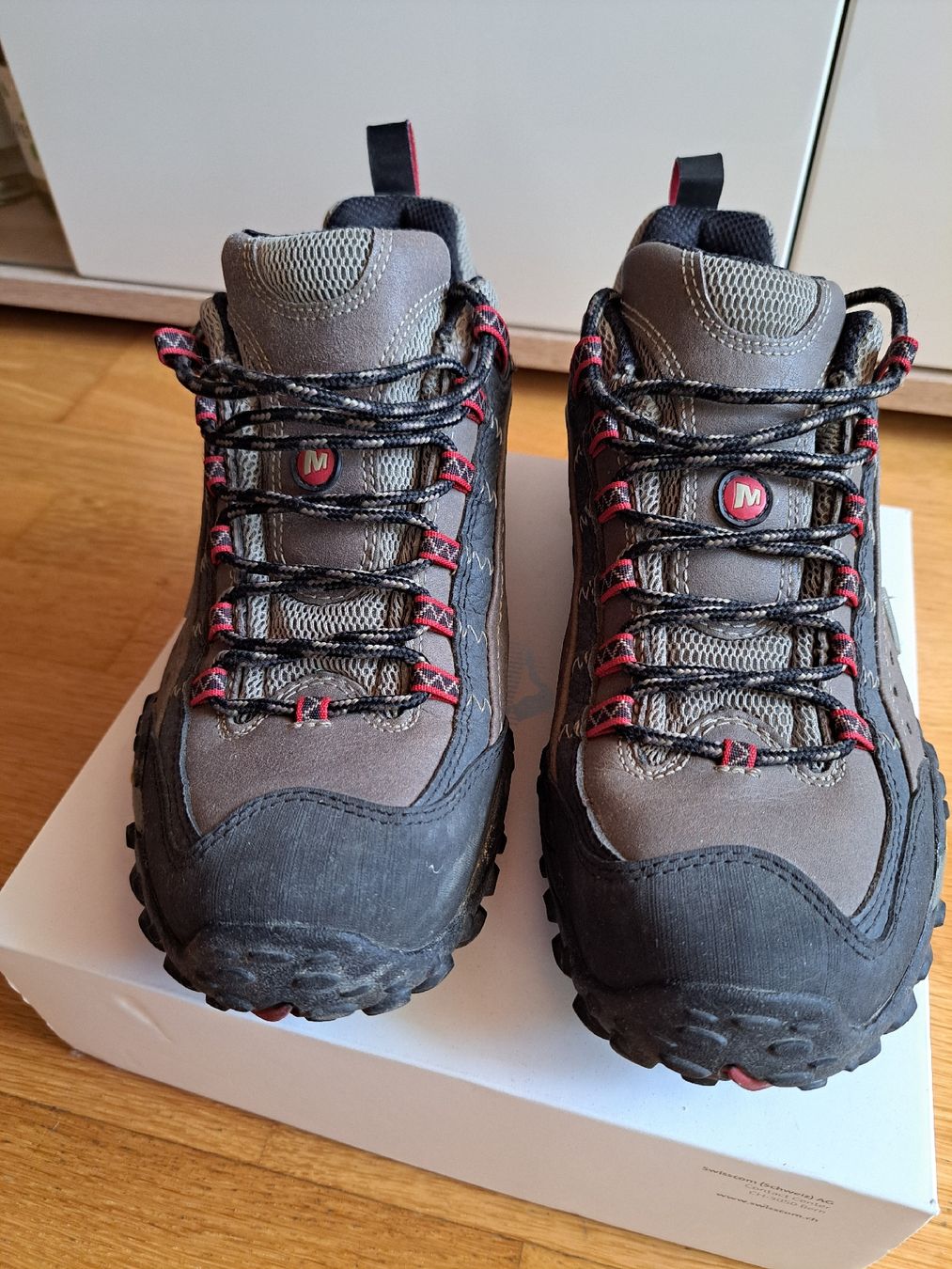 Merrell Scarpe da uomo: Merrell Sportschuhe Größe 42 – Usato da Morens FR venduto da Kiscica 2