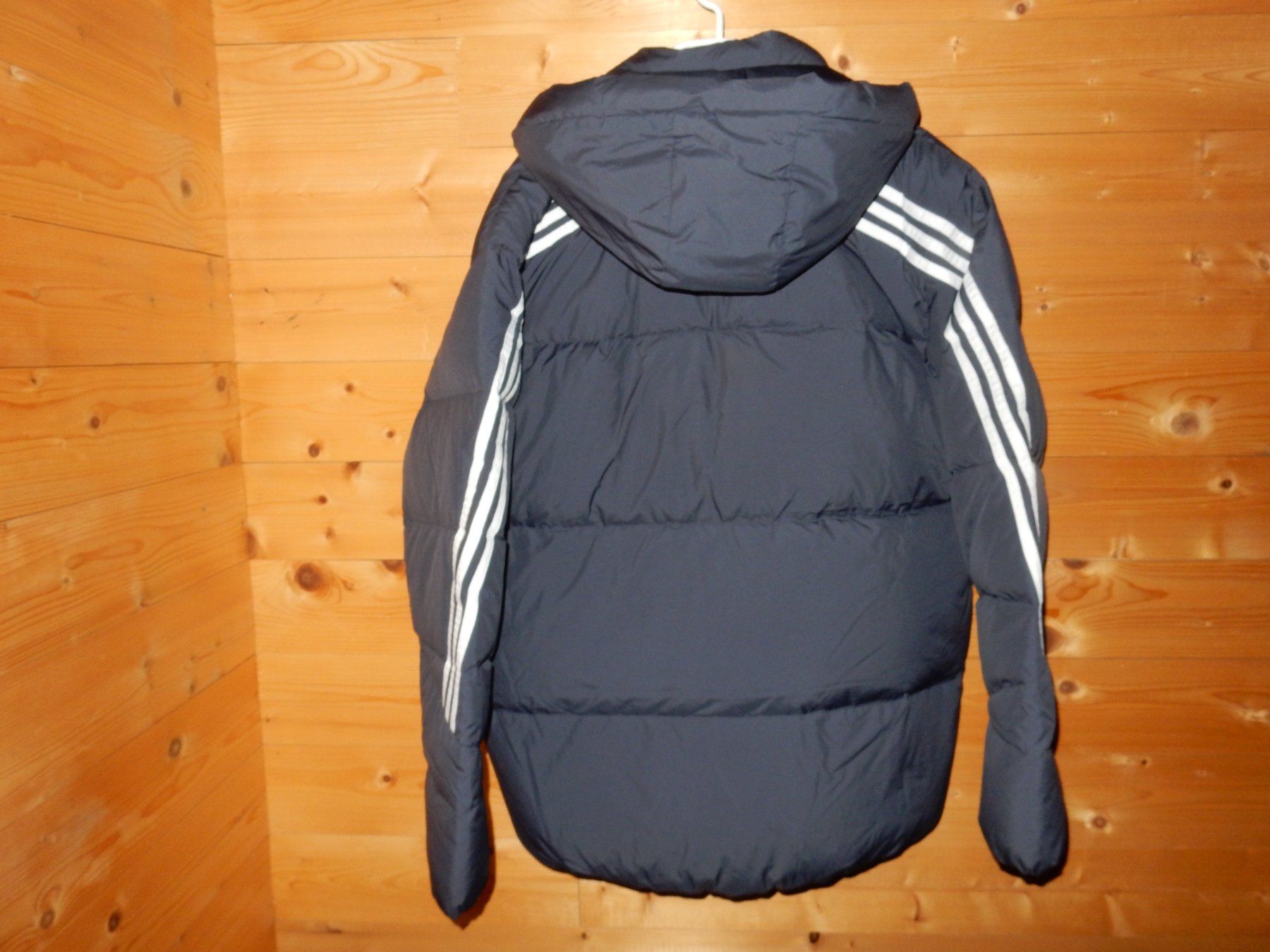 Adidas Jacken & Mäntel: Daunenjacke ADIDAS, Gr. 176 / NEU – Neu (gemäss Beschreibung) aus St.Gallen von regenbogen5 2