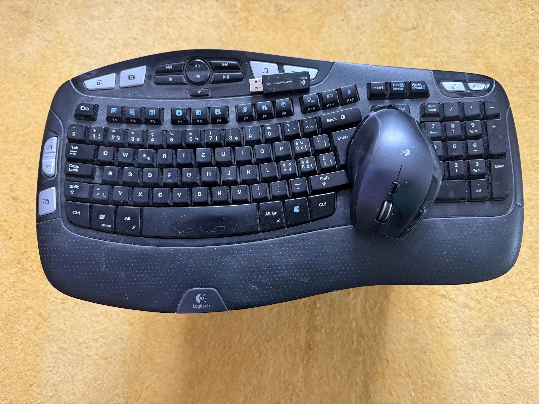 PC: Desktop PC mit Windows 10 und Office – Usato da Hubersdorf venduto da Gewonnen 9