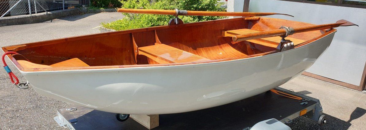 Gommoni, kayak & canoe: Ruderboot / Dinghi Knorr eine absolute Rarität – Usato da Oberhofen am Thunersee venduto da Noubody1 1