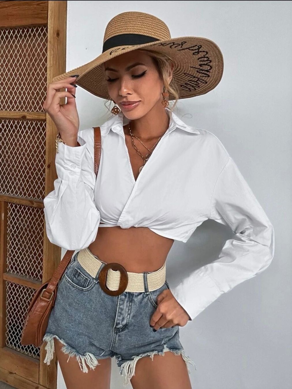 Blusen: Crop Top Hemd 🍸✨ – Neu (gemäss Beschreibung) aus Kloten von swarovski16