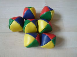 7 bunte Jonglierbälle  Bälle