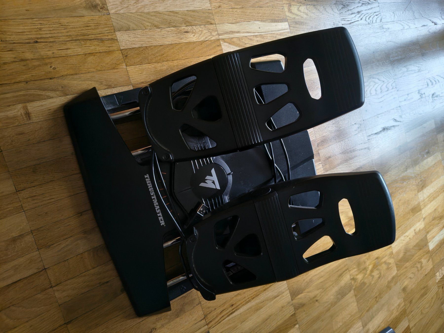 Thrustmaster Controller: Thrustmaster T16000 Combo mit Pedalen und Schubregler – Usato da Bonstetten venduto da Hockeymaster14 1