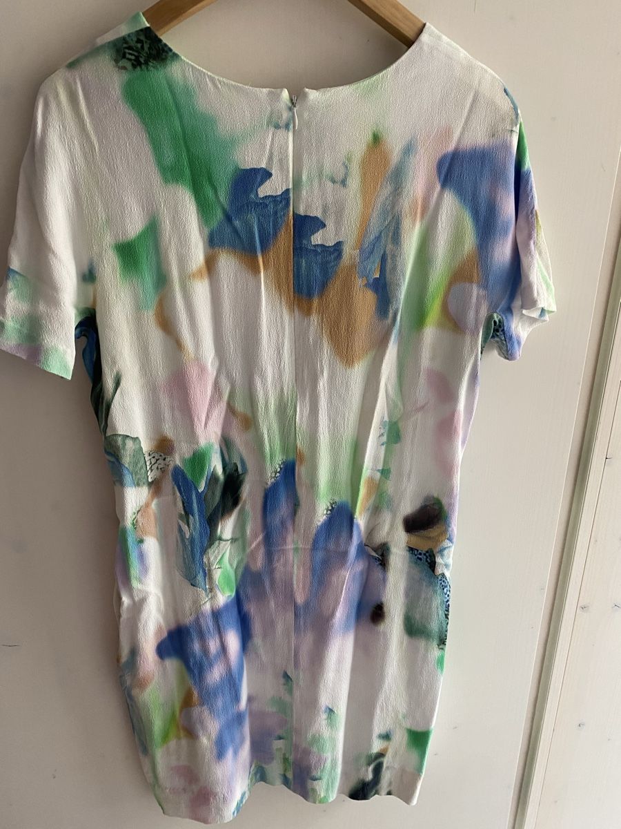 Cos Kleider: Buntes Sommerkleid Cos – Gebraucht aus Basel von riesther 1