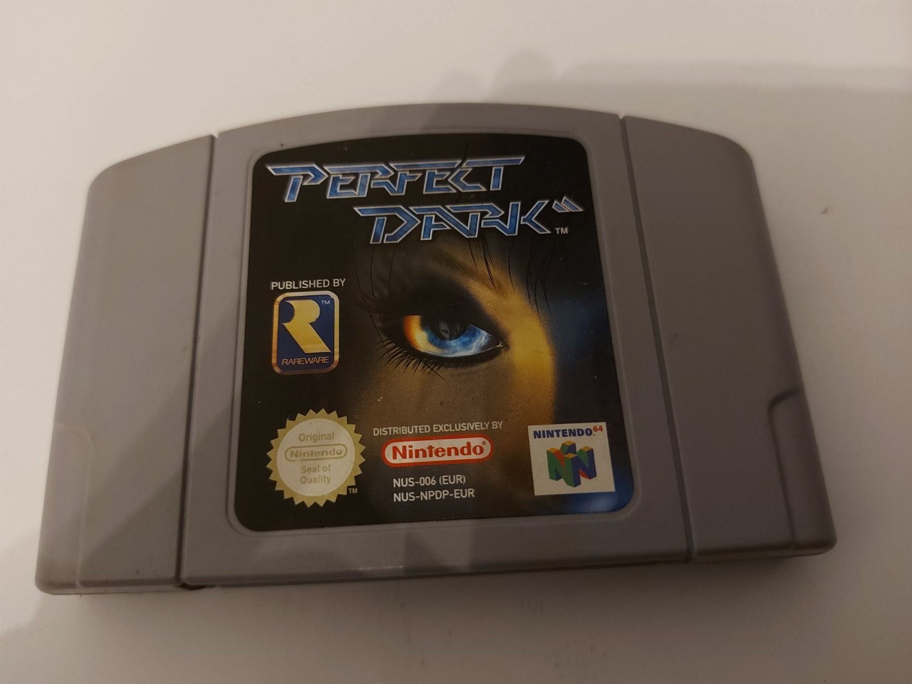 Giochi: Perfect Dark  Nintendo 64 N64 – Usato da Aarau venduto da Kaesekuchen2000