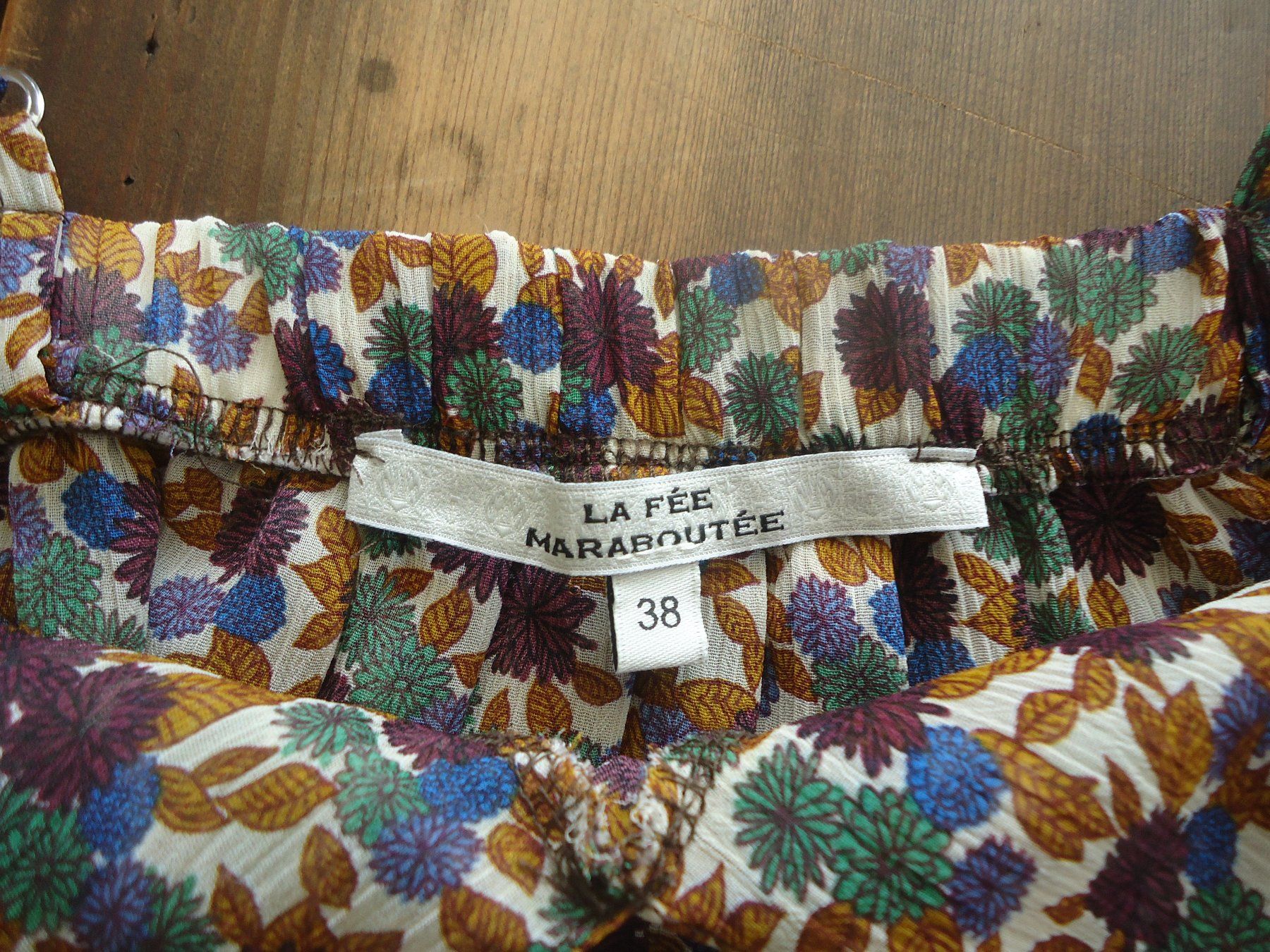 Top: Haut fluide - La fée maraboutée - S/M - 36/38 – Usato da Vessy venduto da mafabe 2