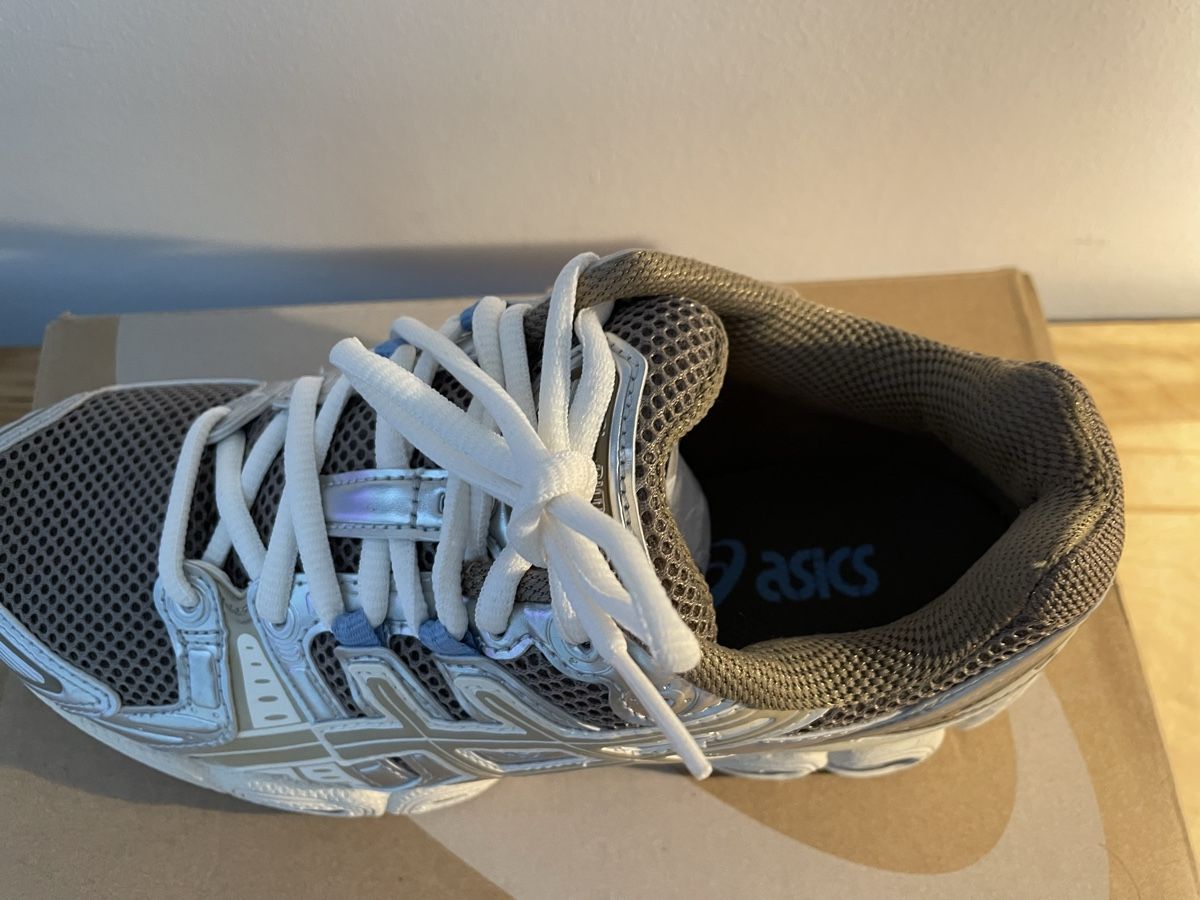 Asics Scarpe da donna: Asics – Nuovo e nell'imballaggio originale da Ittigen venduto da sel_fm7s 1