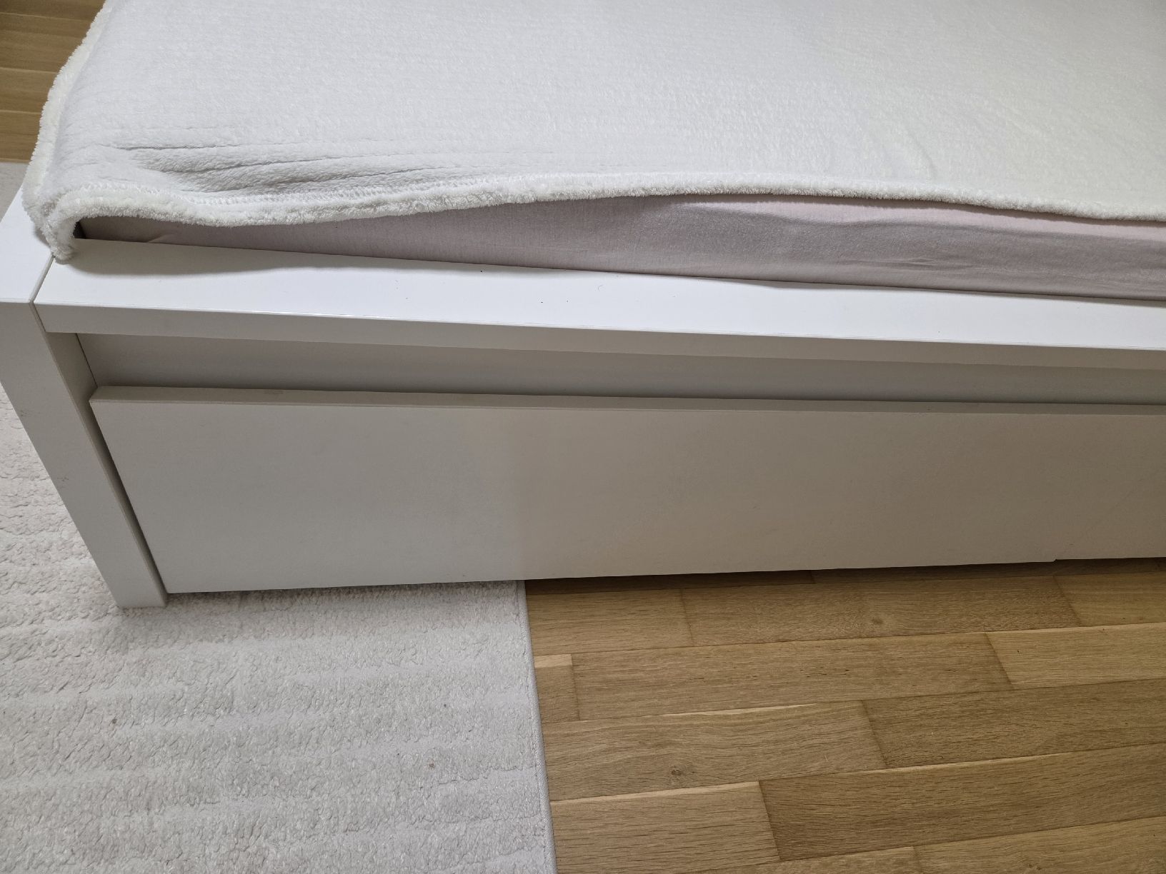 Ikea Letti: IKEA MALM Bett 140 x 200 – Usato da Wettingen venduto da EmRaTa 1