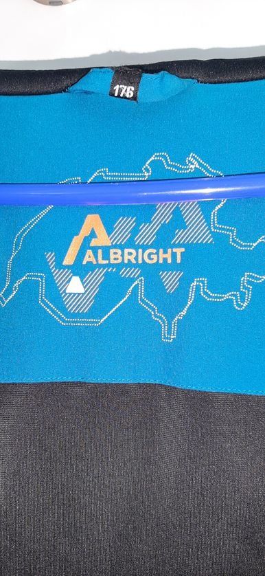 Albright Jacken & Mäntel: Jacke – Gebraucht aus Moosleerau von Oberland 4
