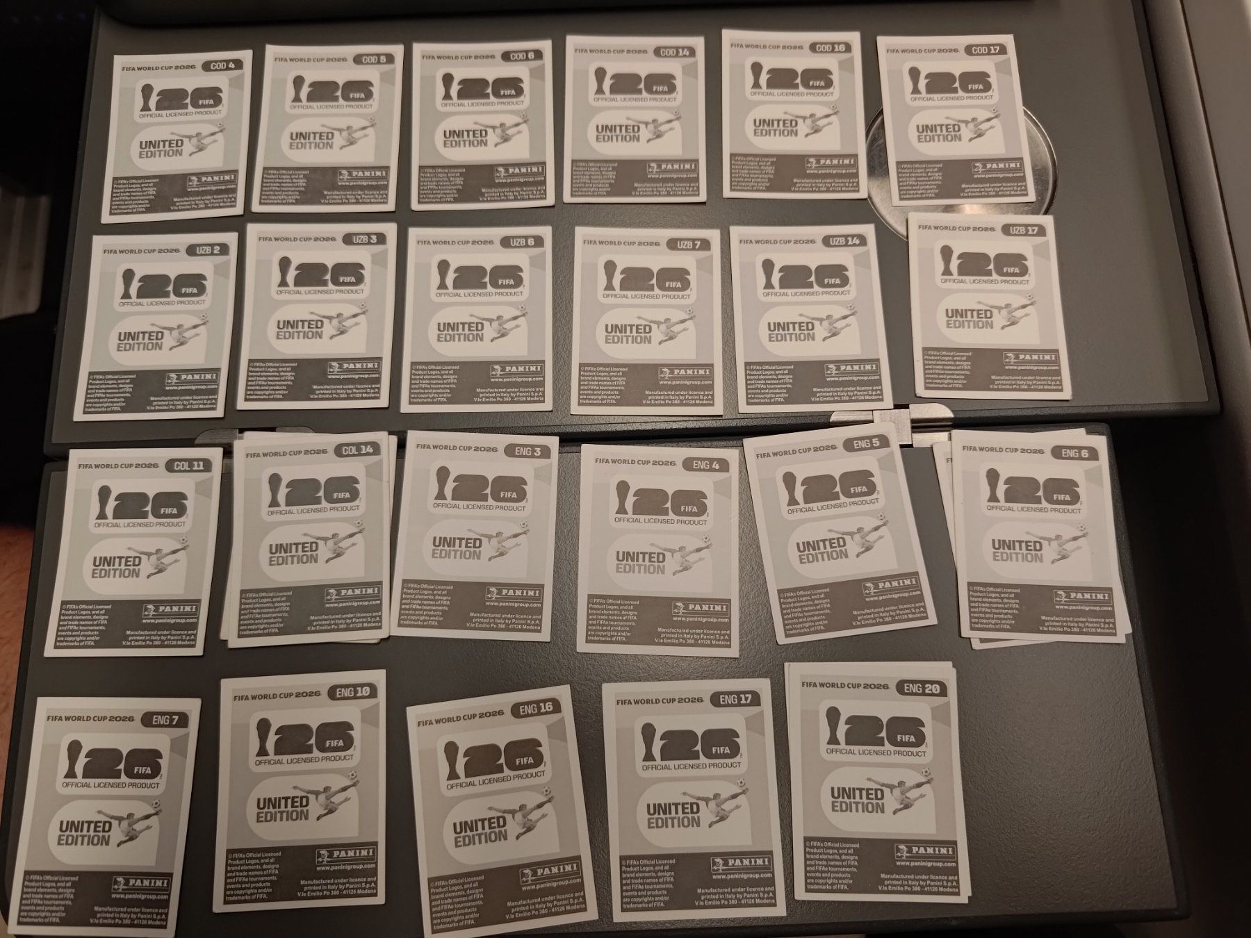 Panini Sammelbilder & Trading cards: Panini 2026 - SET COD, UZB, COL, ENG – Neu (gemäss Beschreibung) aus Bern von Nicolaro