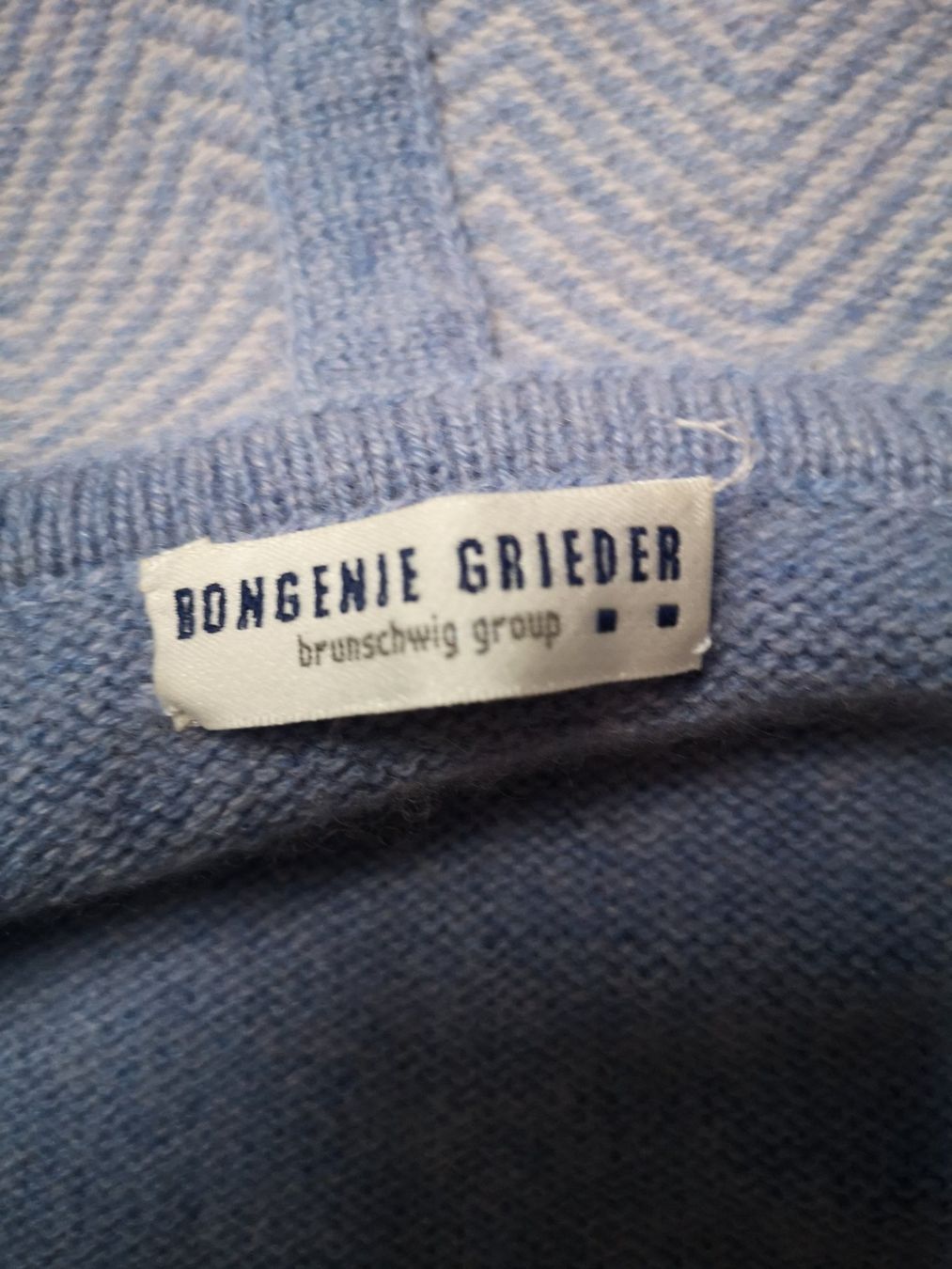 Maglioni & Felpe: Hoodie 100% Casmere Grieder – Usato da Meggen venduto da Mcgiver_1 1