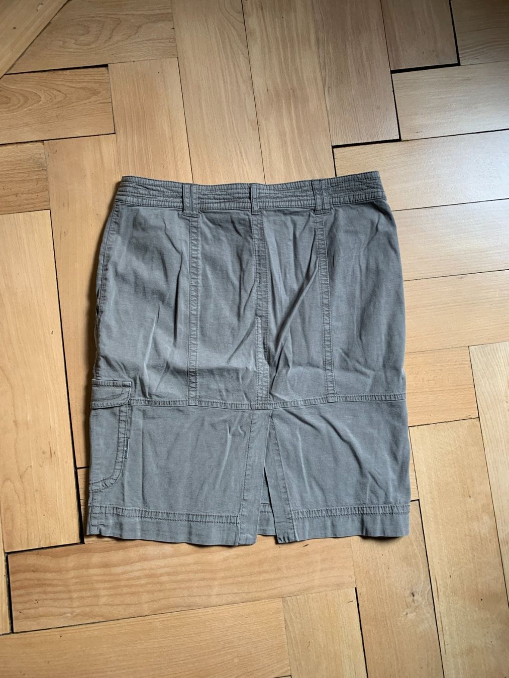 Marc Cain Röcke: MARC CAIN - Rock taupe 40 – Gebraucht aus Zürich von Diazaio 1
