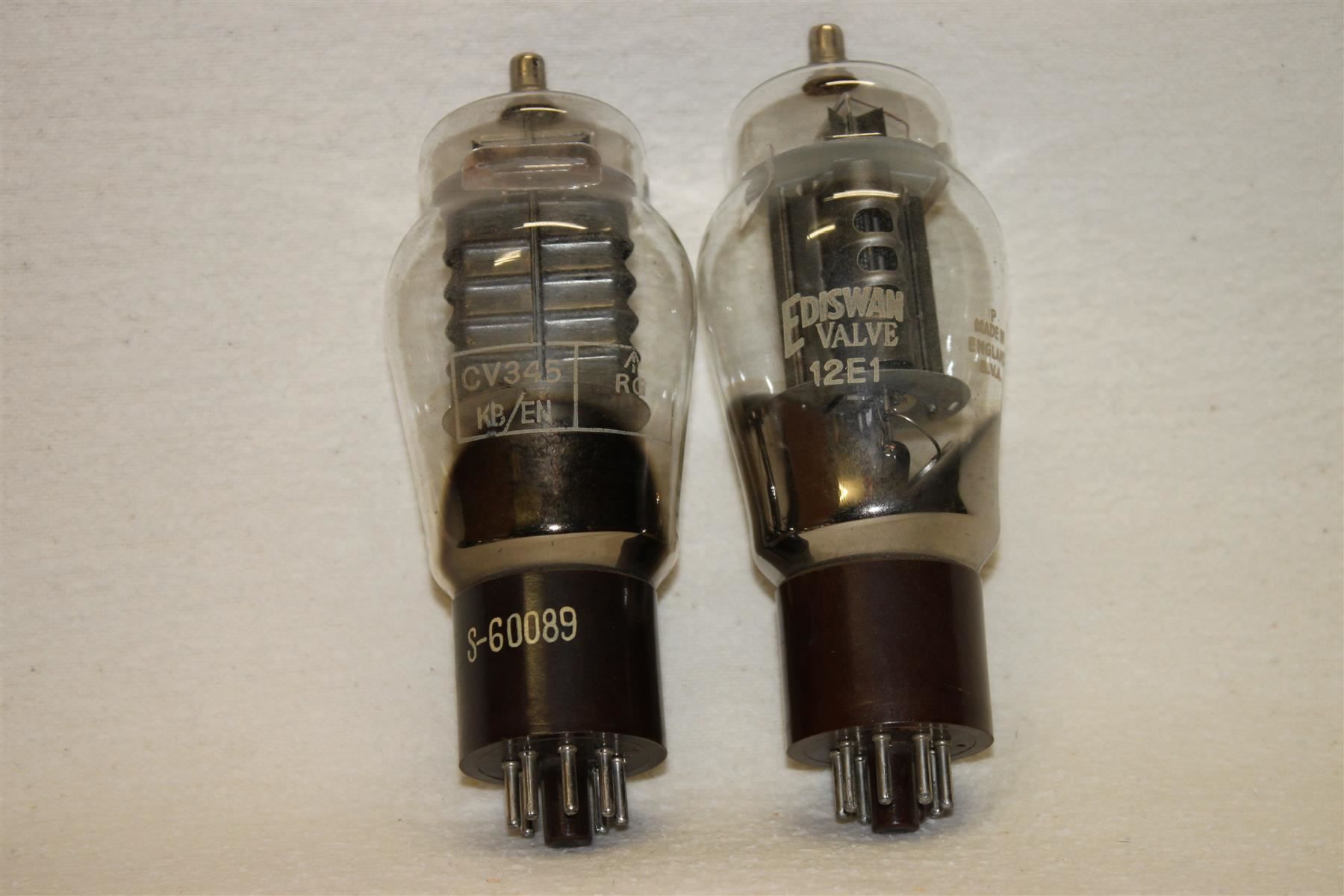 Componenti elettronici: 2 Röhren Ediswan Valve 12E1 – Usato da Thun venduto da Fbchm