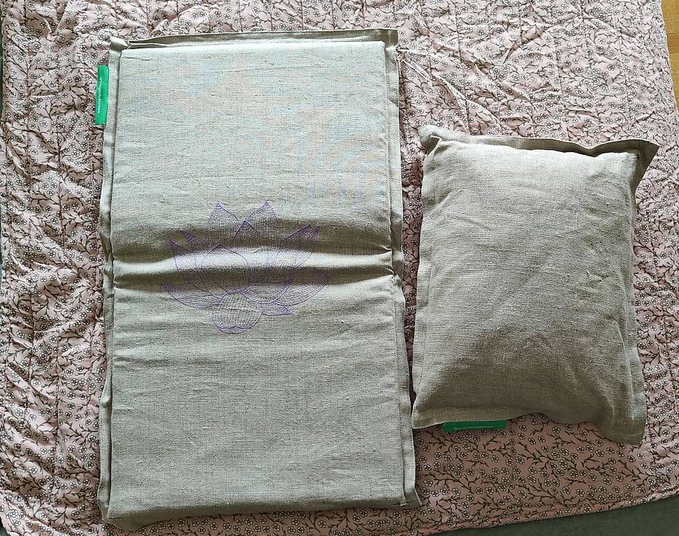 Bodenmatten: Kit tapis+coussin Champ de fleurs Bioloka – Neu (gemäss Beschreibung) aus Genève von Ellem70 4