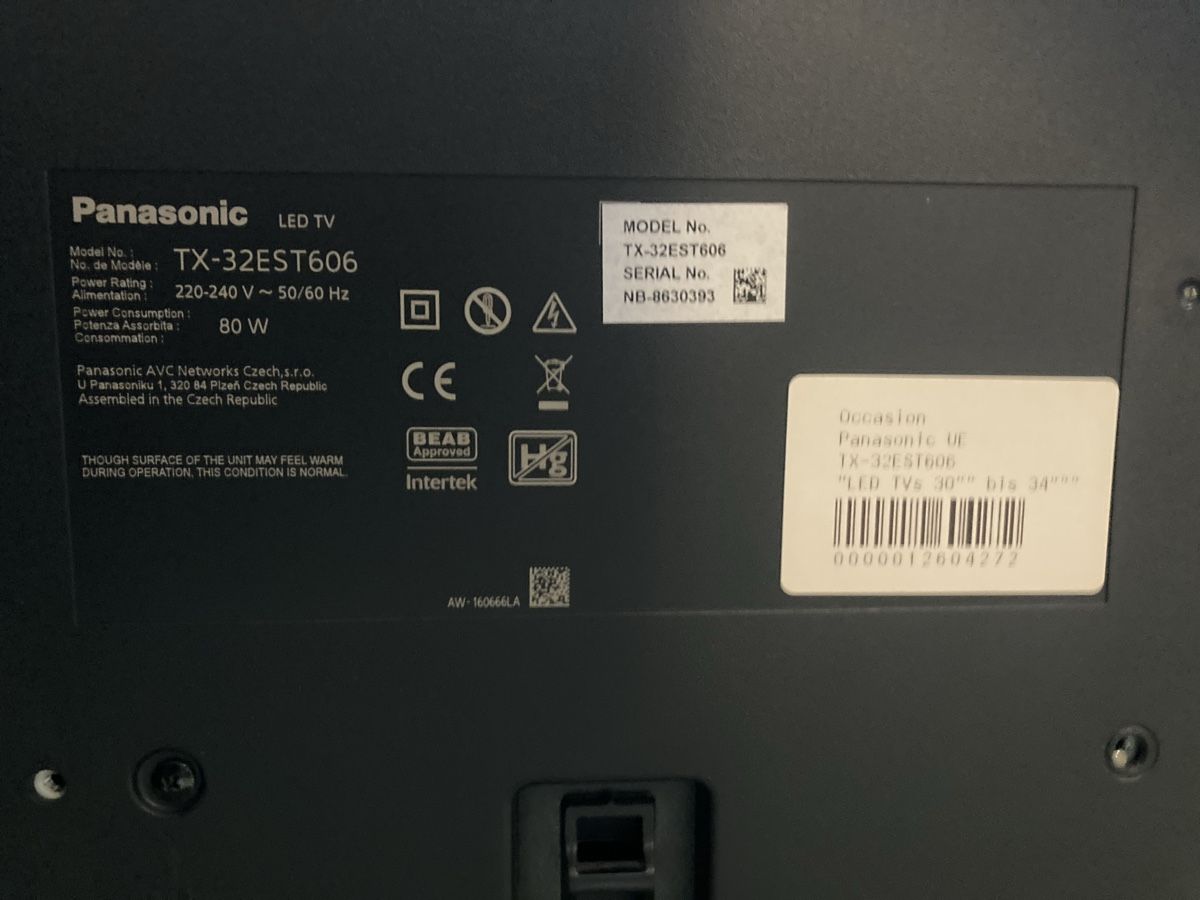 Appareils TV: Panasonic TX 32EST606 – D'occasion à Liebistorf par Coyotes 1