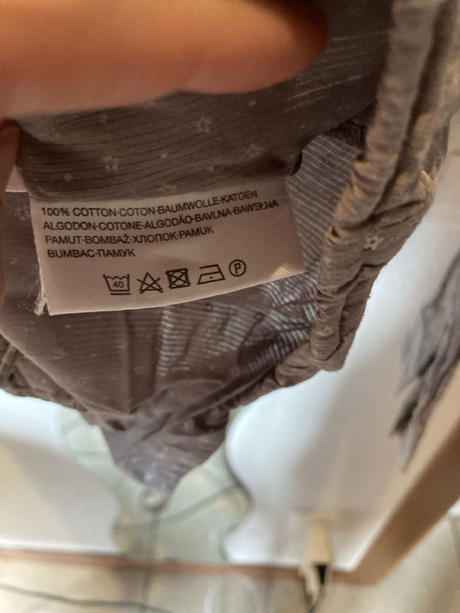 C&A Camicette: Graue Bluse mit Blumen  – Usato da Urtenen-Schönbühl venduto da alessibas 3