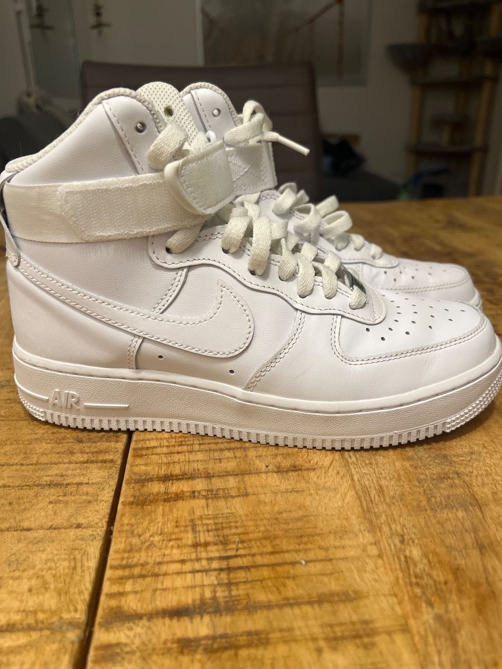 Nike Scarpe da uomo: Nike Air Force 1 High, Gr. 38,5 – Usato da Rheinfelden venduto da kitty69