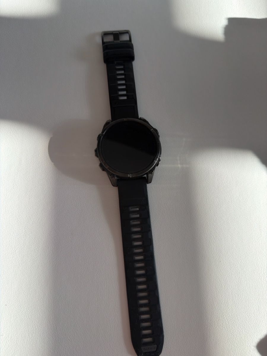 Garmin Smartwatch: Garmin Fenix 8 AMOLED 47mm Black – Neu (gemäss Beschreibung) aus Zürich von tim_ckn6