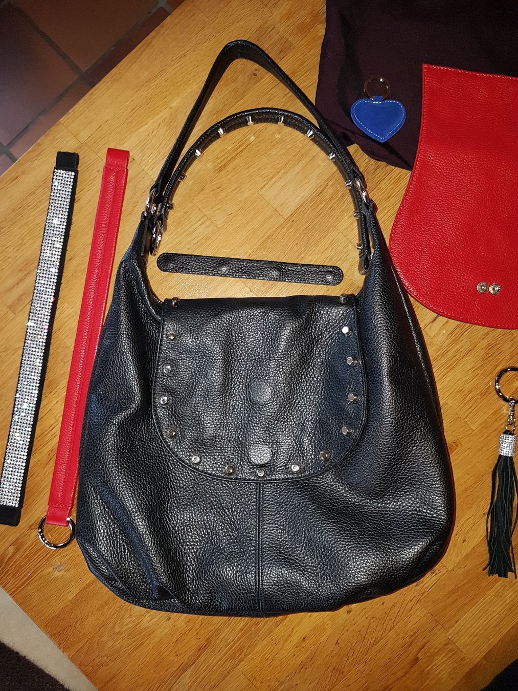 Taschen für Damen: Ledertaschen 2 Stück – Neu (gemäss Beschreibung) aus Arni AG von waetterhaex 2