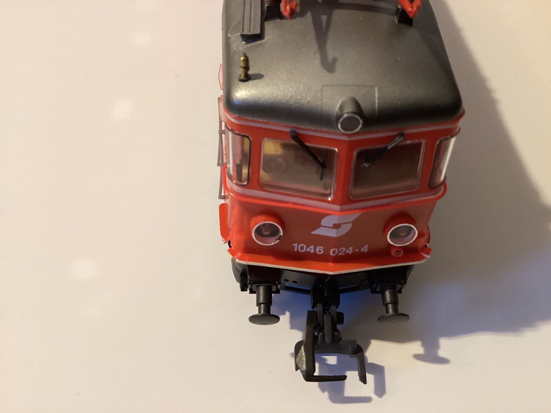 Kleinbahn Trains électriques: Klein Modellbahn ÖBB 1046 024 H0 1:87 BASTELWARE – Défectueux à Effretikon par simtek_de 4
