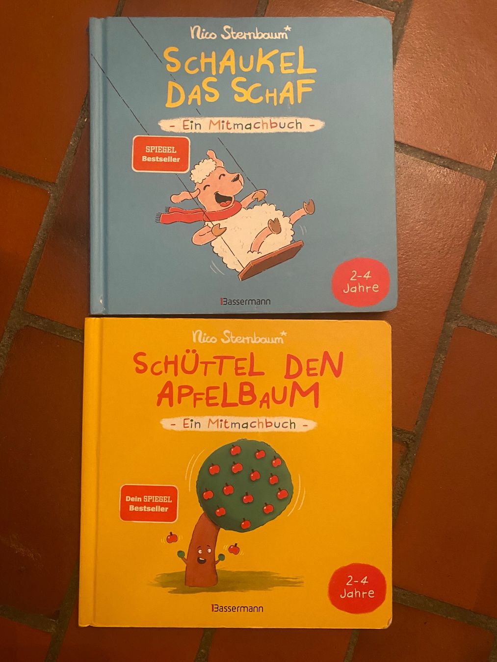 Libri: Nico Sternbaum: Schaukel das Schaf + Schüttel den Apfelbaum – Usato da Rüschlikon venduto da Nitkaa