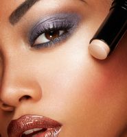 Kiko Milano Radiant Touch Highlighter !