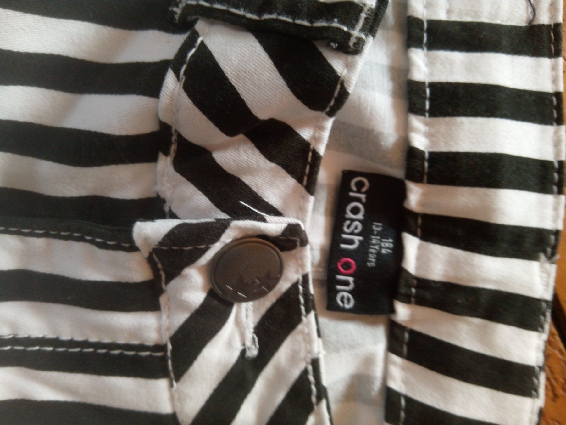 Pantaloni: Hose schwarz/weiss gestreift Gr. 164 – Usato da Magden venduto da Mandy13 2