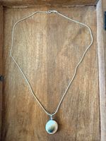 Silberschmuck mit schönem Steinanhänger