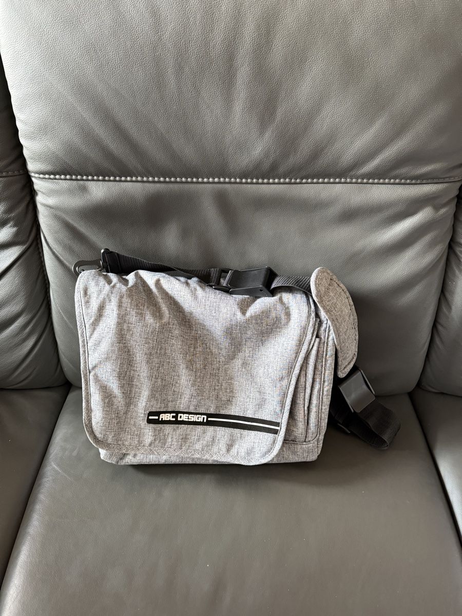 ABC Design Borse & Zaini: ABC Design Wickeltasche grau – Usato da Brugg AG venduto da fabs1991