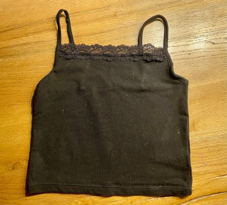 Herziges Top schwarz Grösse 134/140