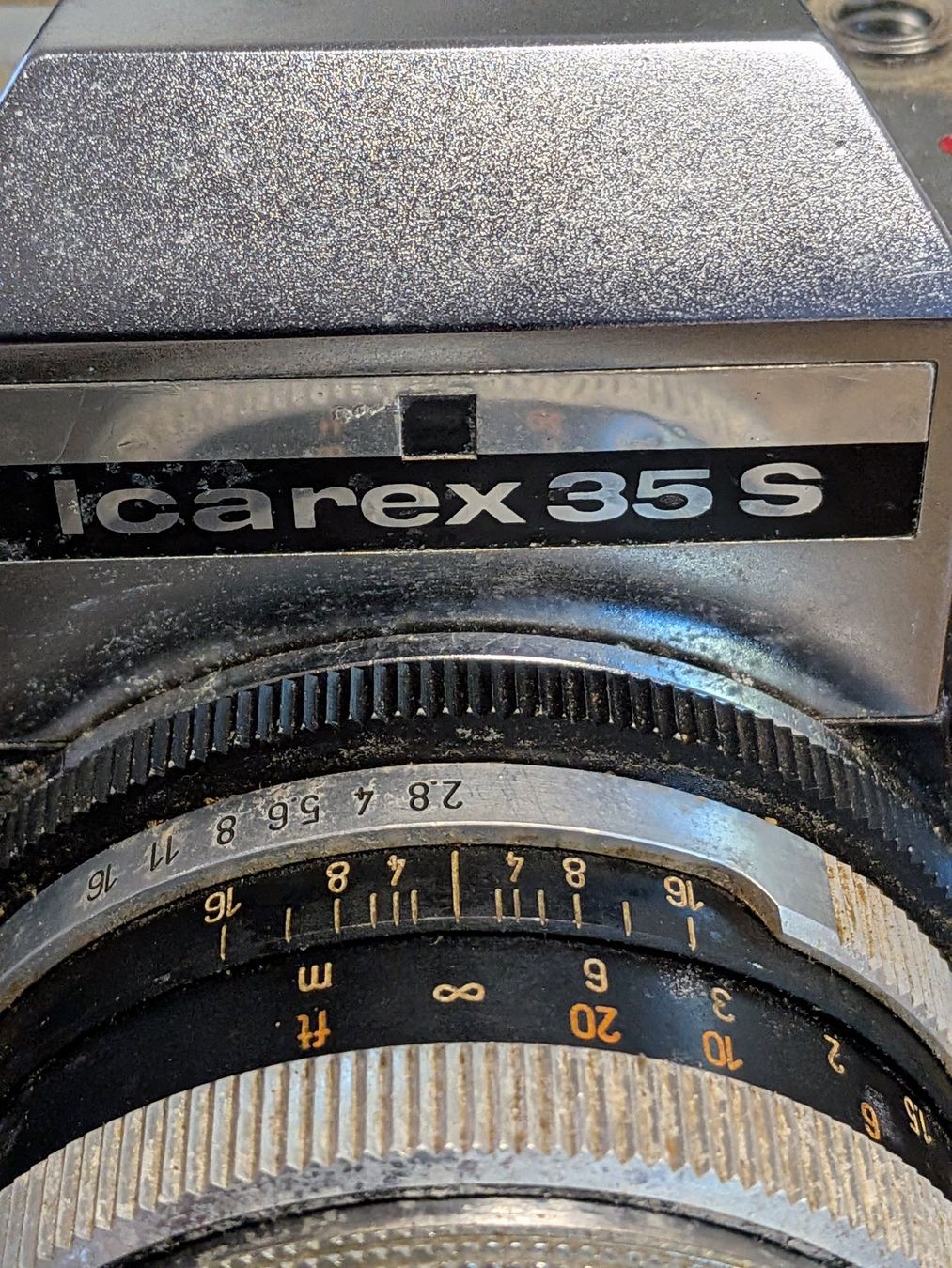 Zeiss Fotocamera: SPIGELREFLEX-KAMERA ICAREX 35 S – Usato da Obergösgen venduto da bea_cvf5 1