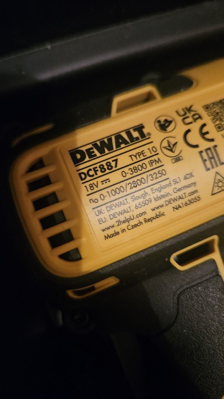 Dewalt Tutti gli attrezzi: dewalt werkzeuge neu – Usato da Frauenfeld venduto da exi_8dxy 1