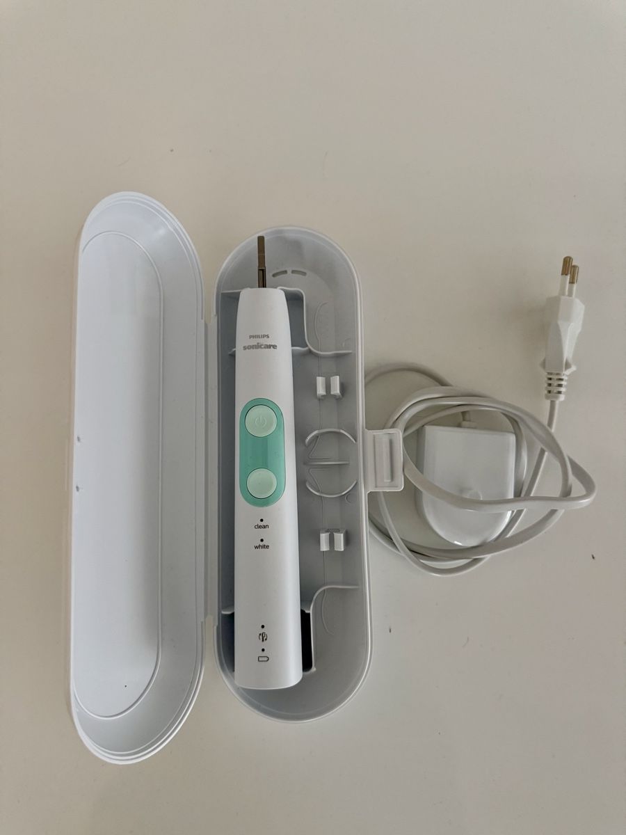 Altro per la casa: Philips Sonicare Protective Clean, unbenutzt – Nuovo (secondo la descrizione) da Gossau SG venduto da cuk_fyc6 1