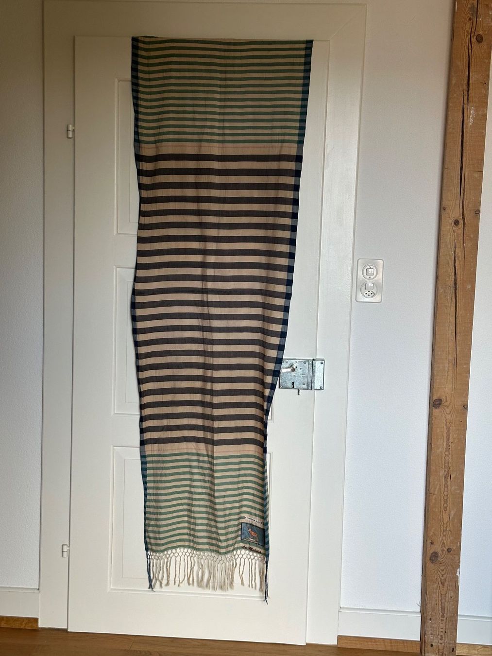 Ensoie Foulard & Sciarpe: Schal von "en soie" Seide – Usato da Zürich venduto da Misomi 1